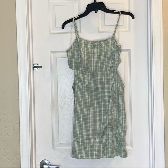 Kendall & Kylie Pacsun Double Cutout Plaid Mini Dress Size Small - Picture 12 of 13